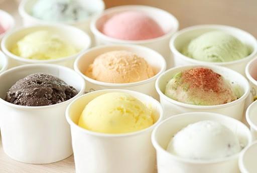 как да използвате хартиени чаши за сладолед