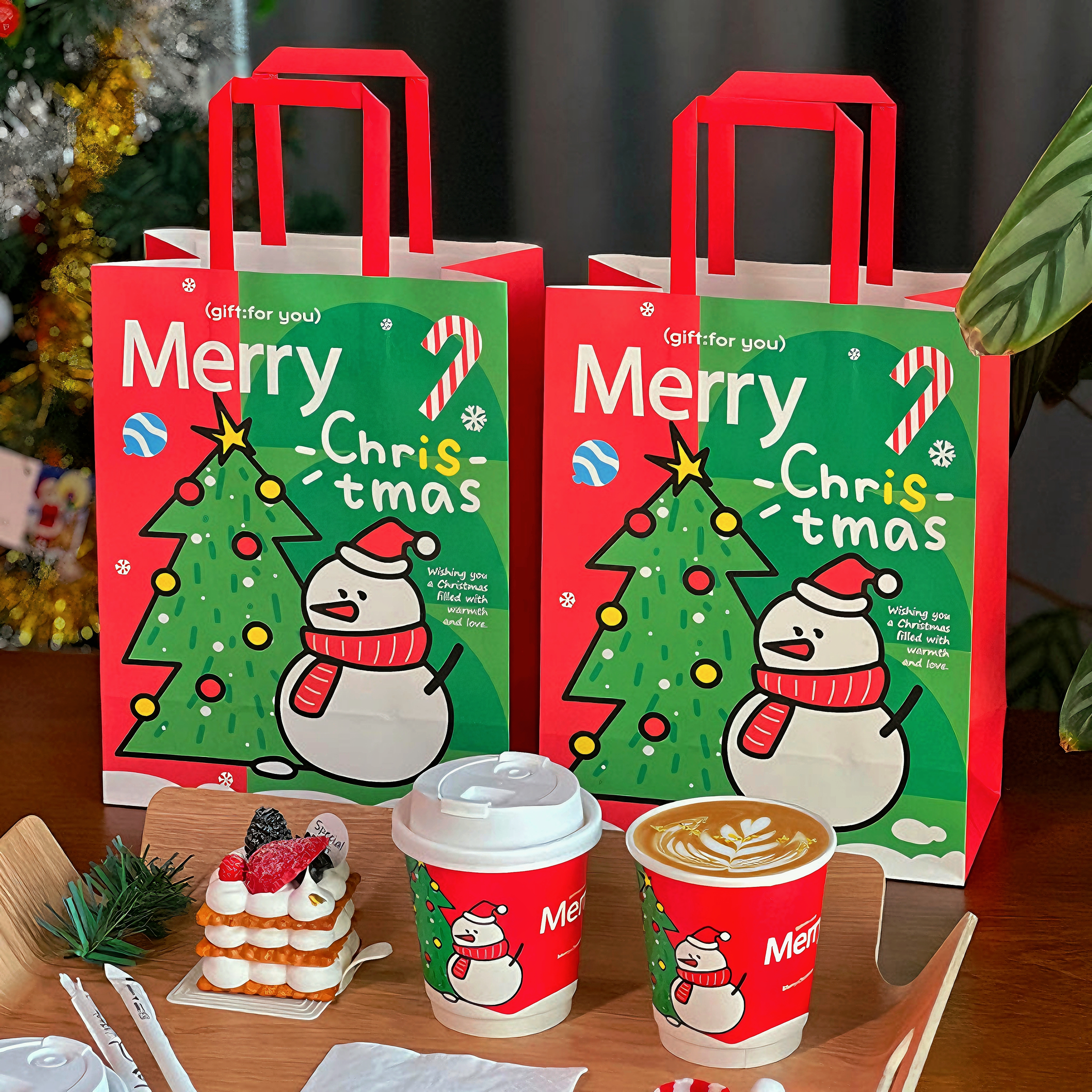 لیوان‌های بستنی درب‌دار