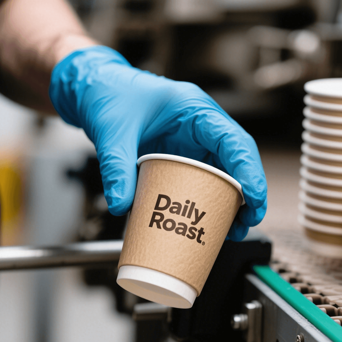 cupáin páipéir le haghaidh deochanna te